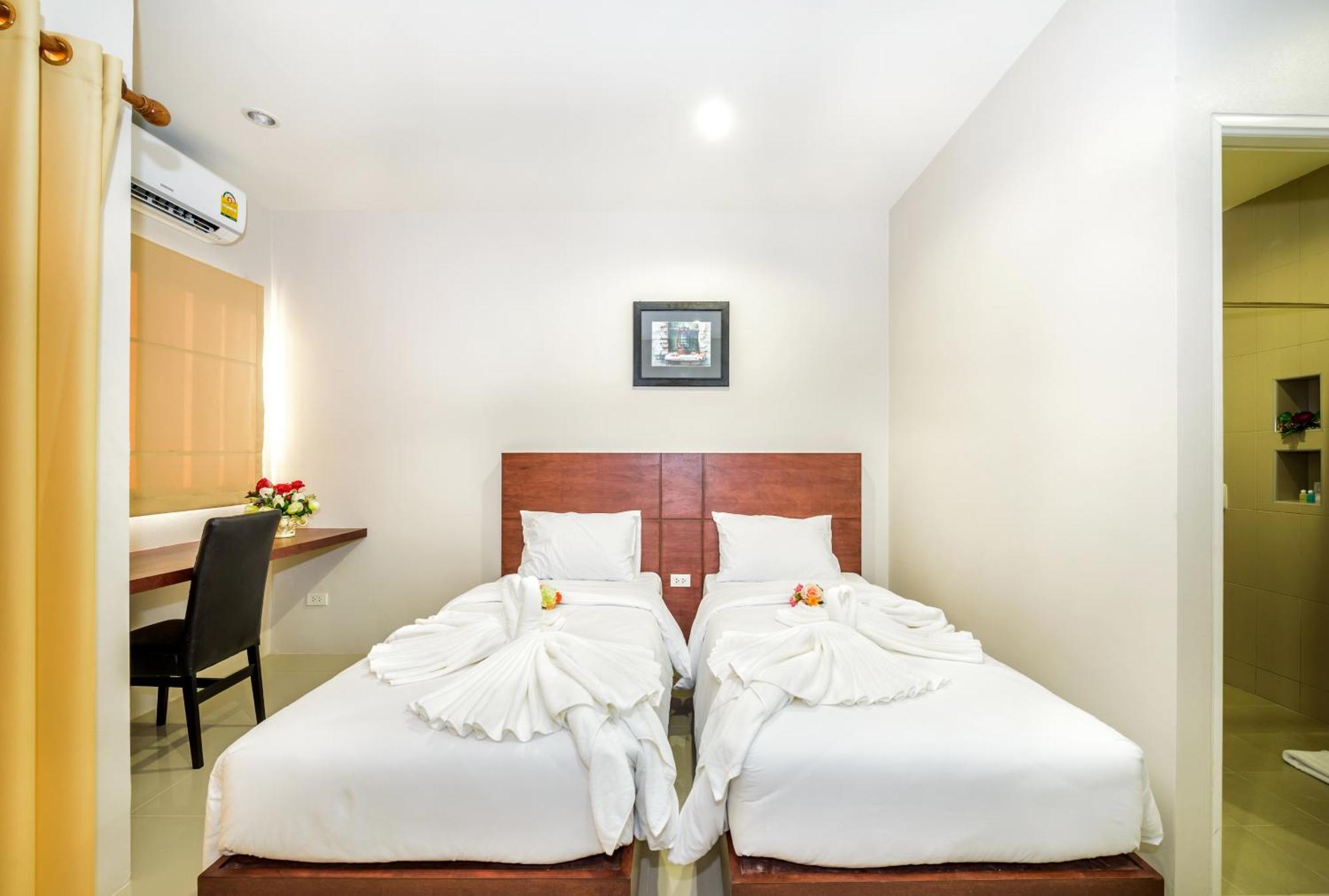 The Topaz Residence Phuket Town Экстерьер фото